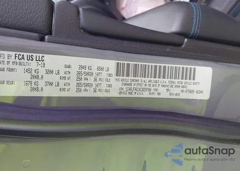 2019 Jeep Grand Cherokee Upland 4X4 from USA, damaged, VIN 1C4RJFAG1KC829700